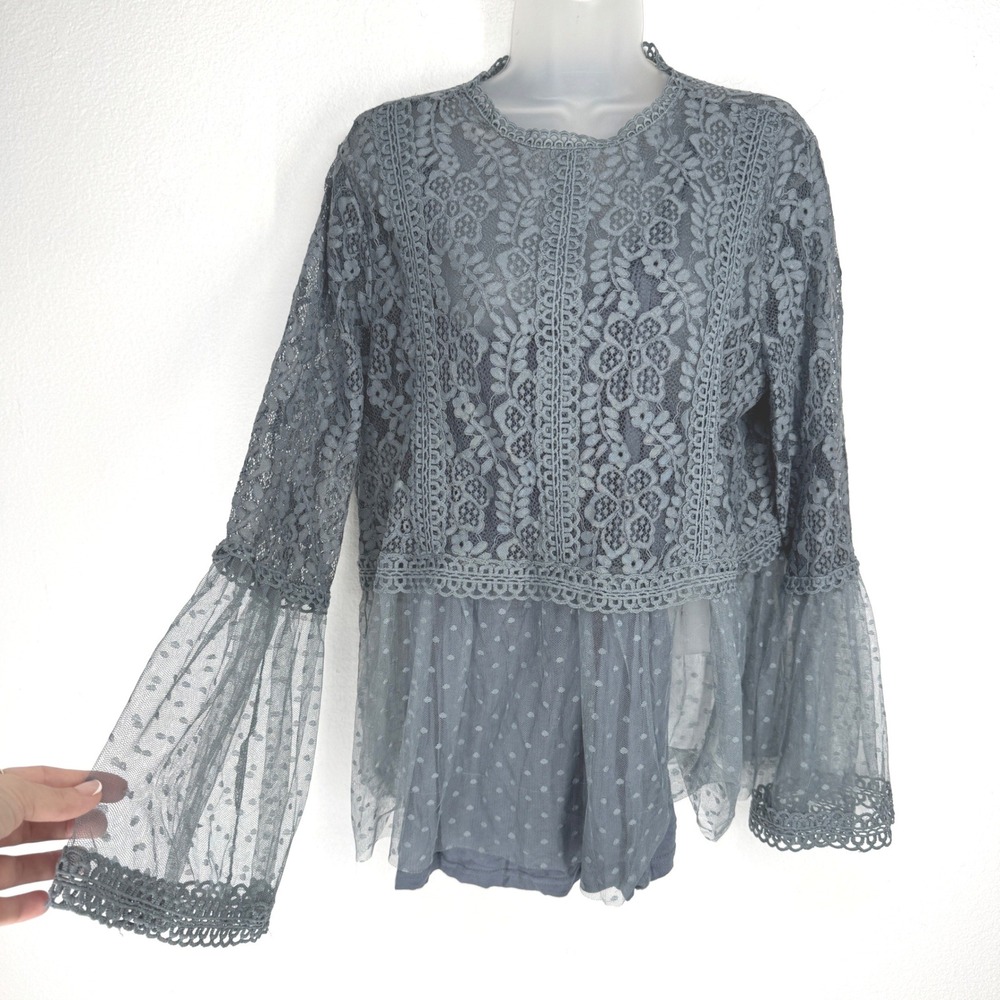 Women Floral Lace Mesh Bell Flare Sleeve Top Size L Gray Whimsigoth Fairy Grunge